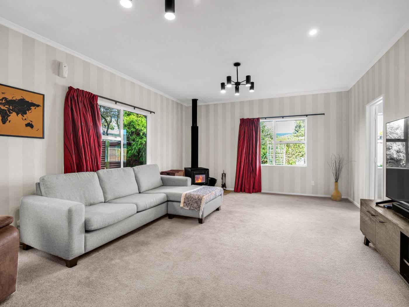 20 Monckton Street, Feilding, Feilding — 3 bedroom home for sale with Team Toner — photo 6