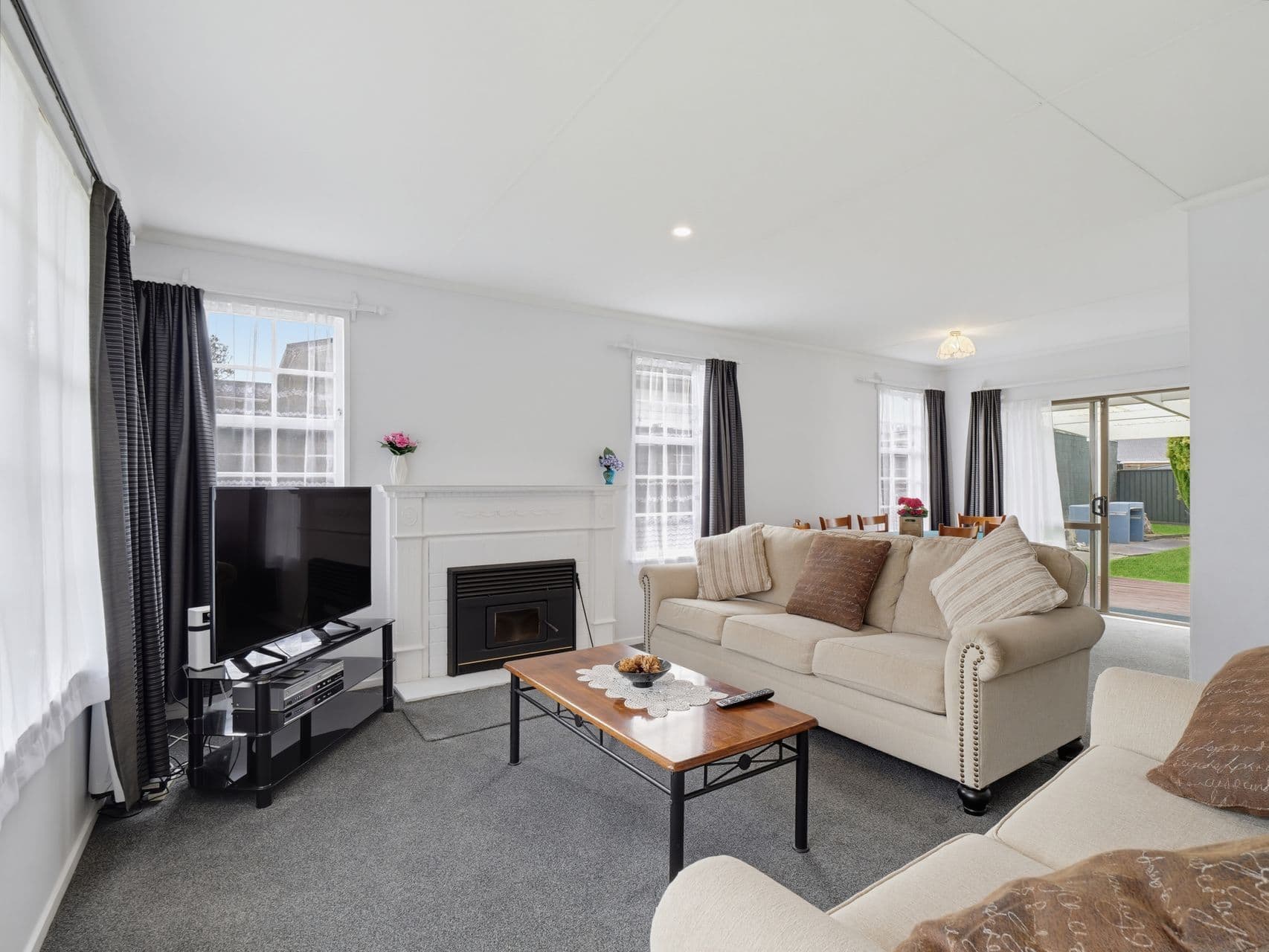 6 Alaska Court, Awapuni, Palmerston North — 3 bedroom home for sale with Team Toner — photo 12
