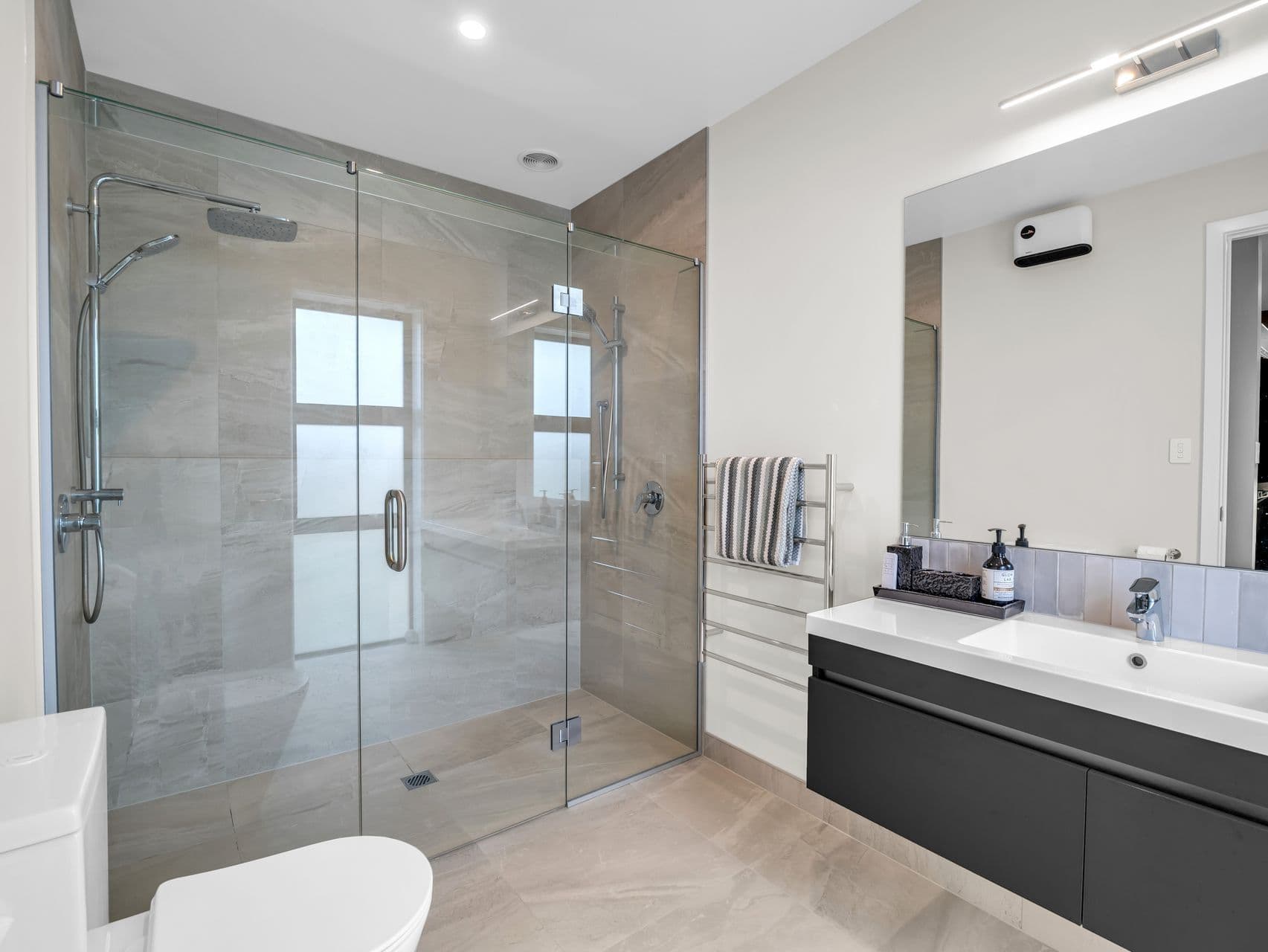 27 Coutts Way, Fitzherbert, Summerhill / Fitzherbert — 4 bedroom home for sale with Team Toner — photo 25