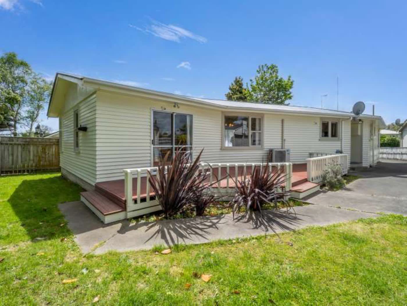 14 Antrim Place, Hokowhitu, Hokowhitu — 5 bedroom home sold with Team Toner