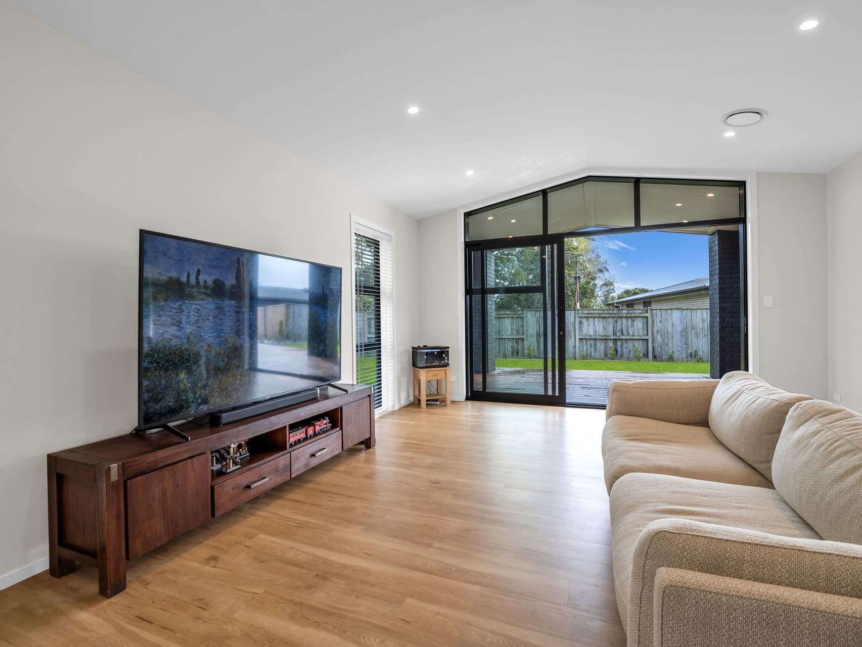 27 Coutts Way, Fitzherbert, Summerhill / Fitzherbert — 4 bedroom home for sale with Team Toner — photo 21