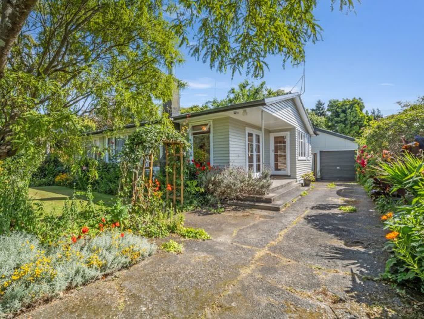 20 Collingwood Street, Hokowhitu, Hokowhitu — 3 bedroom home sold with Team Toner